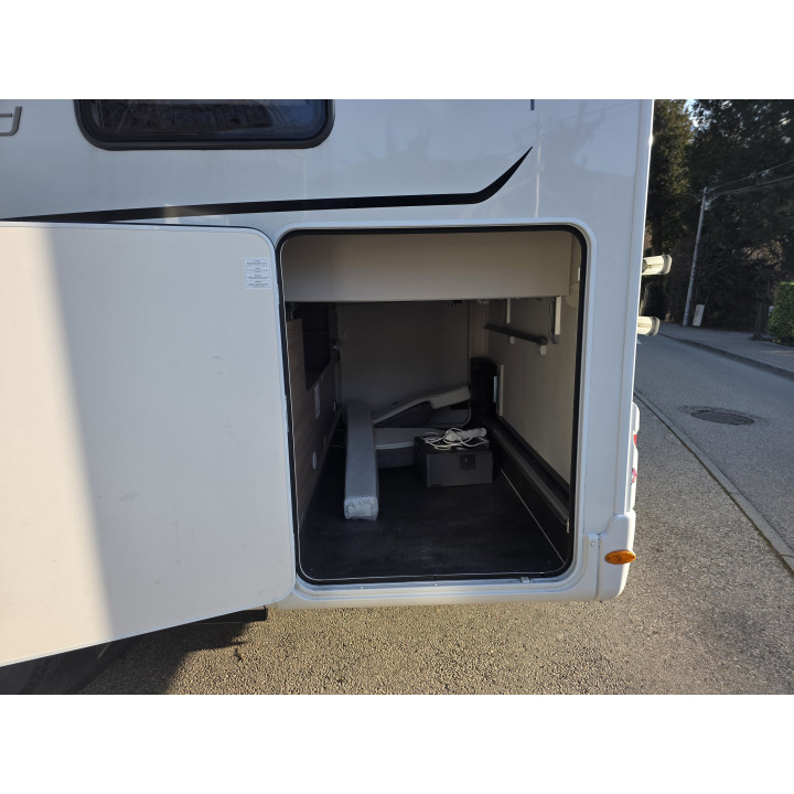 Camping-car intégral Dethleffs I7057DBL 2022 occasion récent