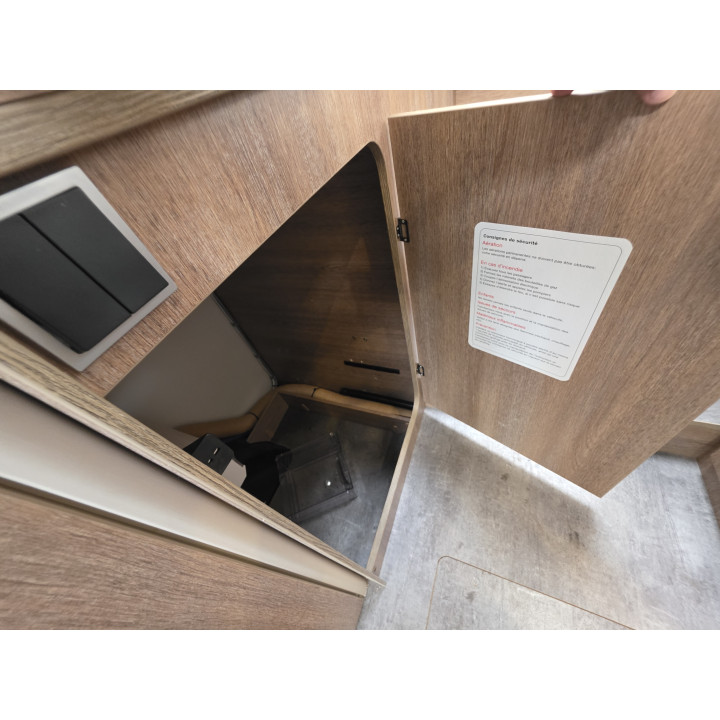 Camping-car profilé Dethleffs Trend d'occasion très bon état T7057EB