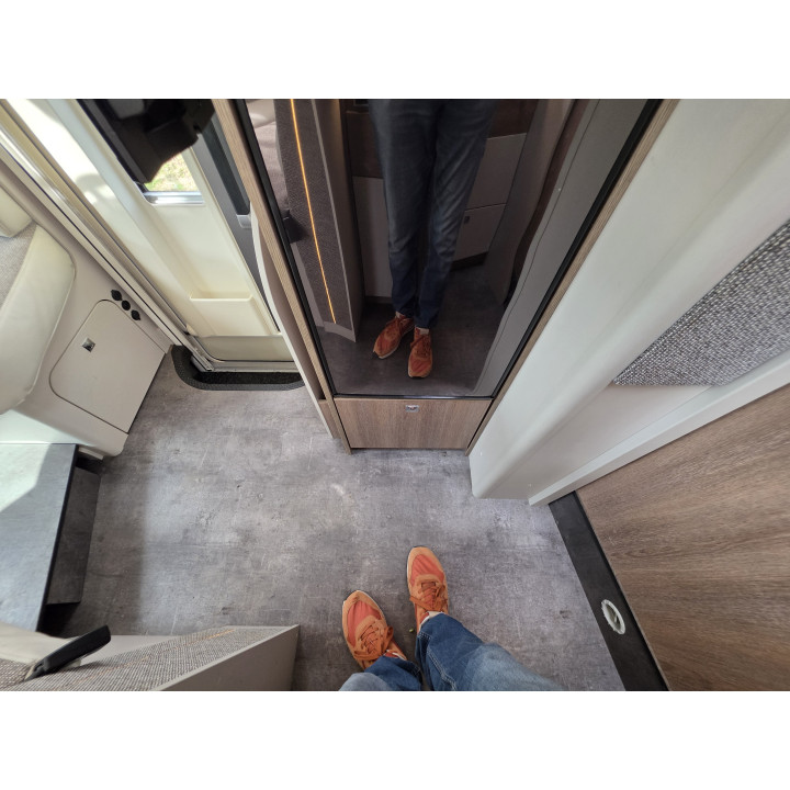 Camping-car profilé Dethleffs Trend d'occasion très bon état T7057EB