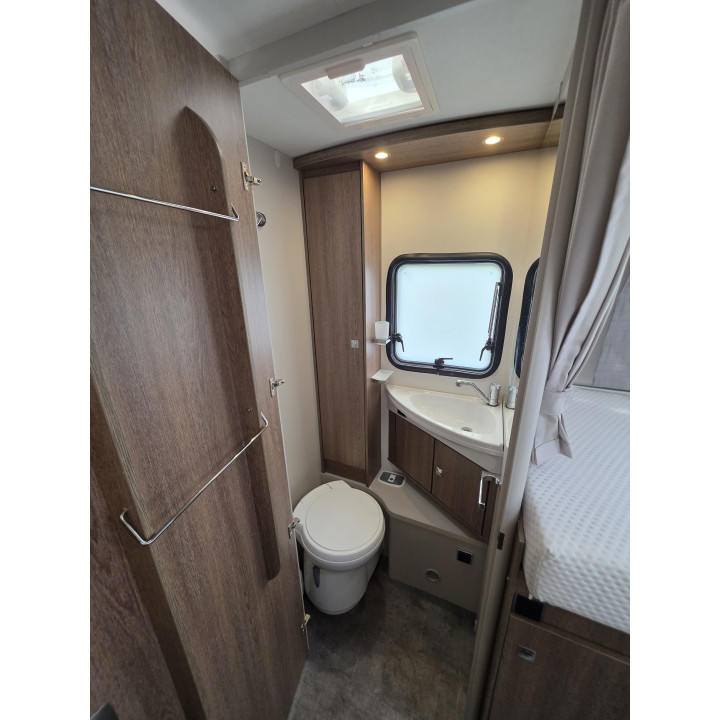 Camping-car profilé Dethleffs Trend d'occasion très bon état T7057EB 2021 22500km