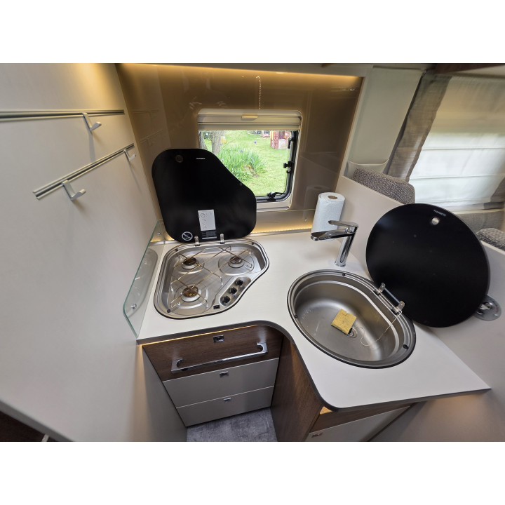 Camping-car profilé Dethleffs Trend d'occasion très bon état T7057EB 2021 22500km