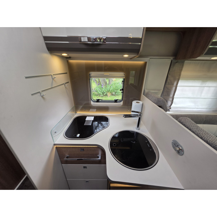 Camping-car profilé Dethleffs Trend d'occasion très bon état T7057EB 2021 22500km