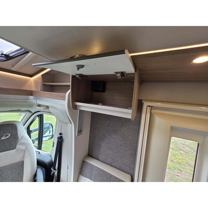 Camping-car profilé Dethleffs Trend d'occasion très bon état T7057EB 2021 22500km