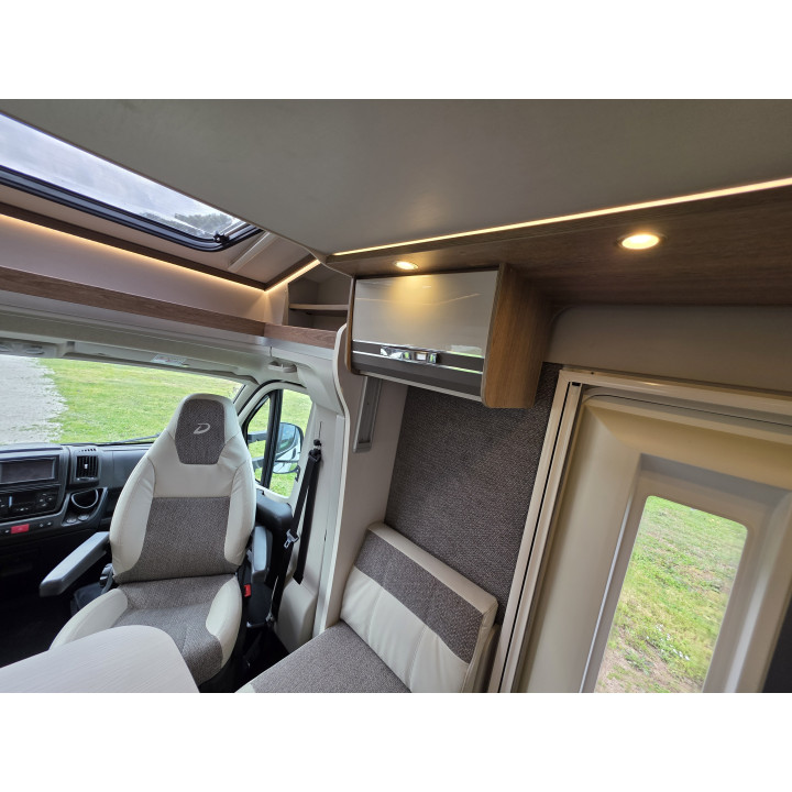 Camping-car profilé Dethleffs Trend d'occasion très bon état T7057EB 2021 22500km