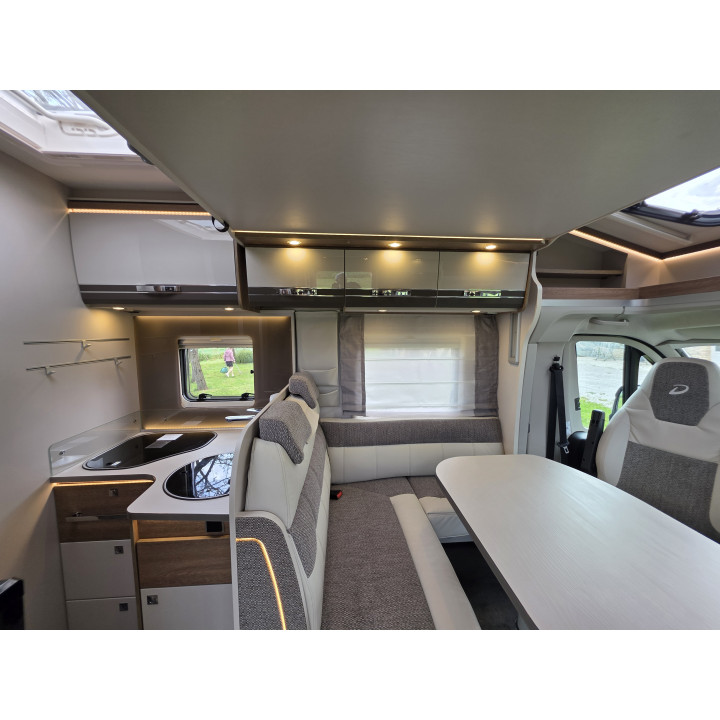Camping-car profilé Dethleffs Trend d'occasion très bon état T7057EB 2021 22500km