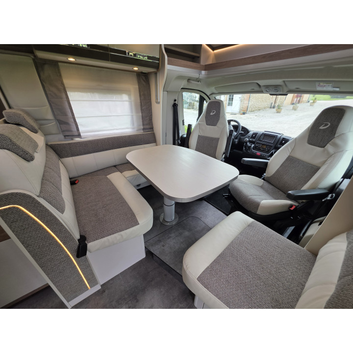 Camping-car profilé Dethleffs Trend d'occasion très bon état T7057EB 2021 22500km