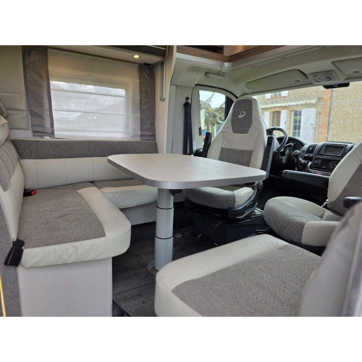 Camping-car profilé Dethleffs Trend d'occasion très bon état T7057EB 2021 22500km