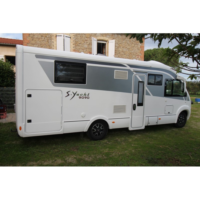 Camping-car intégral d'occasion